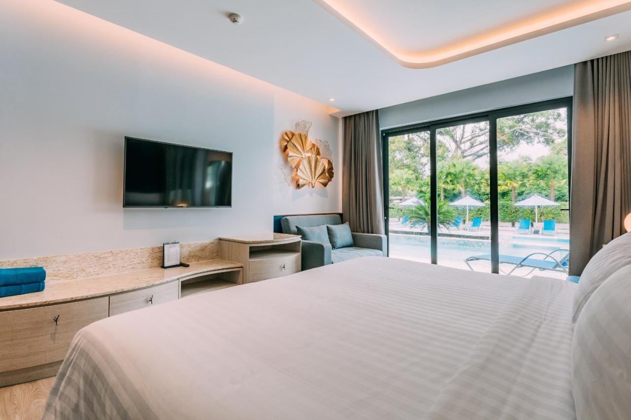 Seabed Grand Hotel Phuket - Sha Extra Plus Kültér fotó Deluxe Pool Access